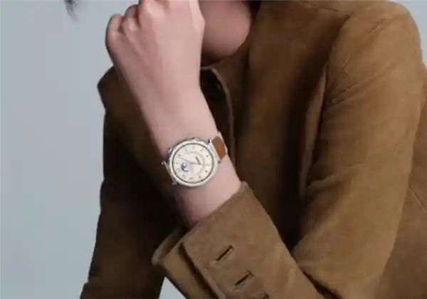 华为WatchGT 5惊喜升级：一键查看每日情绪态势