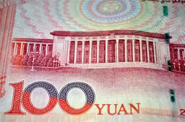 2024年数字前端工程师月均收入突破6万7，引领高薪榜单