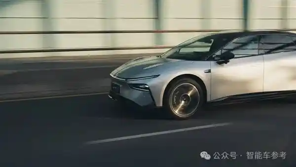 小鹏汽车全面升级：放弃激光雷达，改款SUV彻底焕新