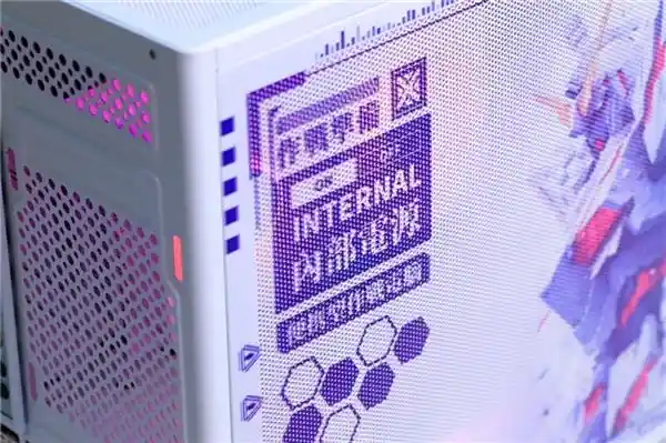 独角兽漫迷的福音！硕一凤凰U350打造高达主题装机，震撼登场！