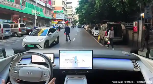 小鹏P7+智能驾驶在中国城中村面临的挑战：比美国难十倍