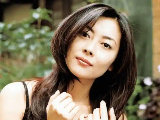中山美穗因病离世，享年54岁 经典电影《情书》女主角永远的倩影