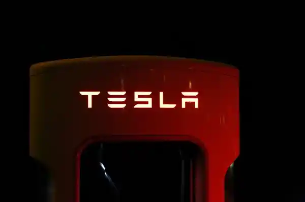 特斯拉2024年销量超越奥迪，刷新历史纪录