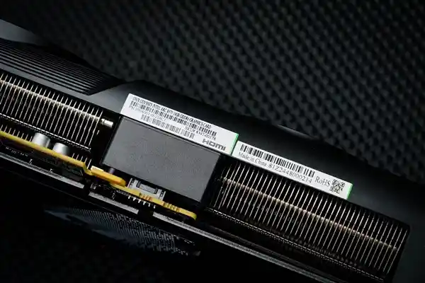 ONIX Odyssey B570显卡惊艳登场：性能超越4060，刷新征途标杆