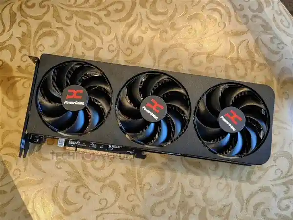 AMD RX 9070显卡神秘亮相，发布日期蒙上神秘面纱