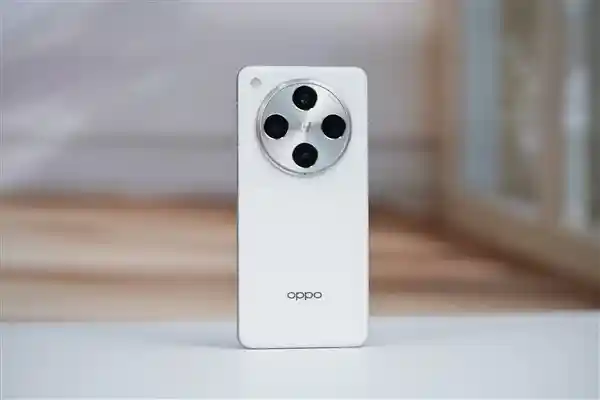 OPPO夺冠！中高端手机市场份额27.2%，稳坐中国第一宝座