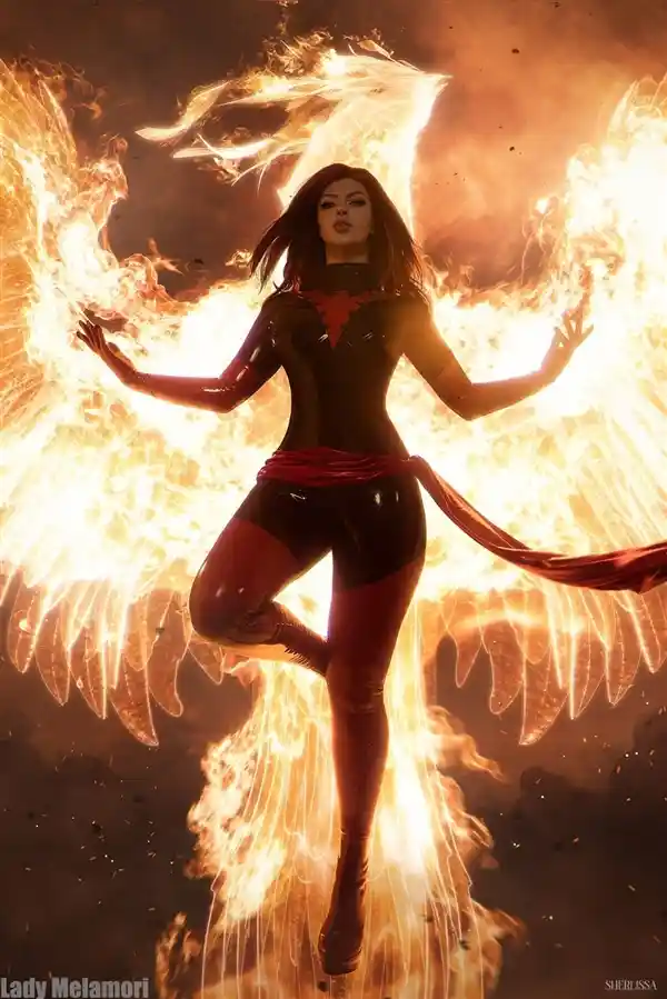 超级英雄现实版！凤凰女Cosplay惊艳亮相，完美展现出色身材