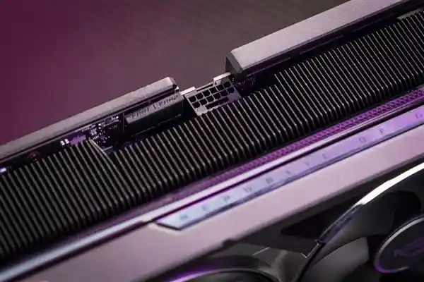 夜神之力再升级！ROG ASTRAL RTX5090D 引领新一代卡皇风潮