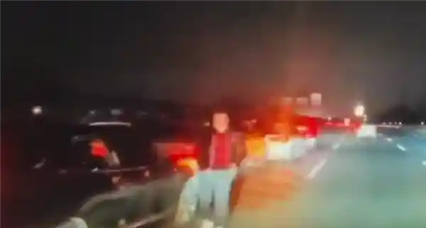 华为智能驾驶助力驾驶者避免夜间高速连环7车追尾事件