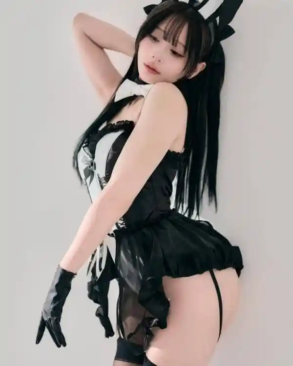 《绝区零》Cosplay火辣来袭！日本美女惊艳亮相，颜值身材堪比原作！