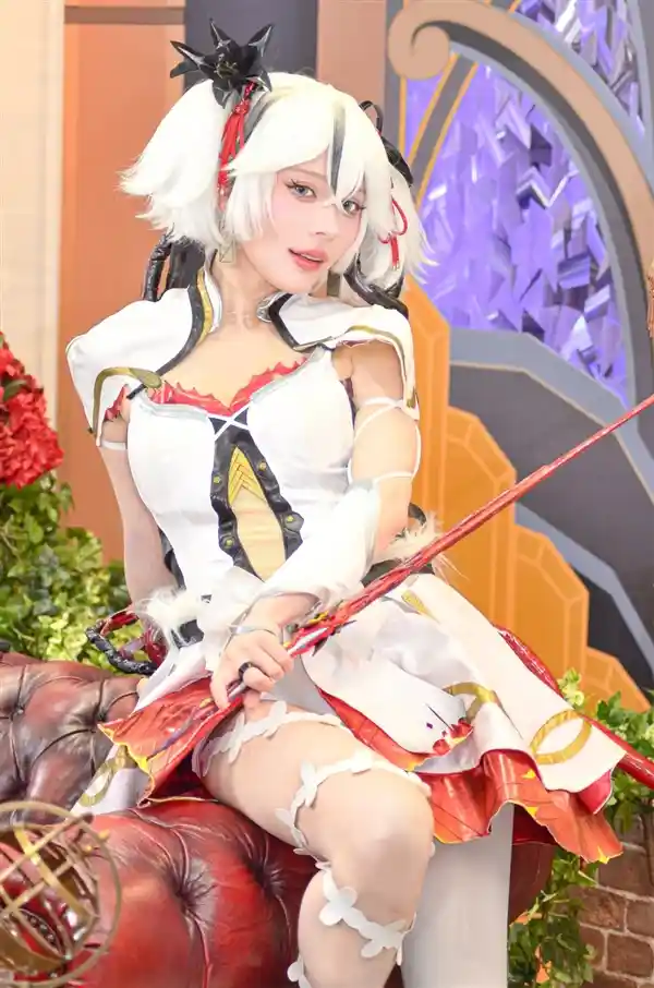 《绝区零》Cosplay火辣来袭！日本美女惊艳亮相，颜值身材堪比原作！