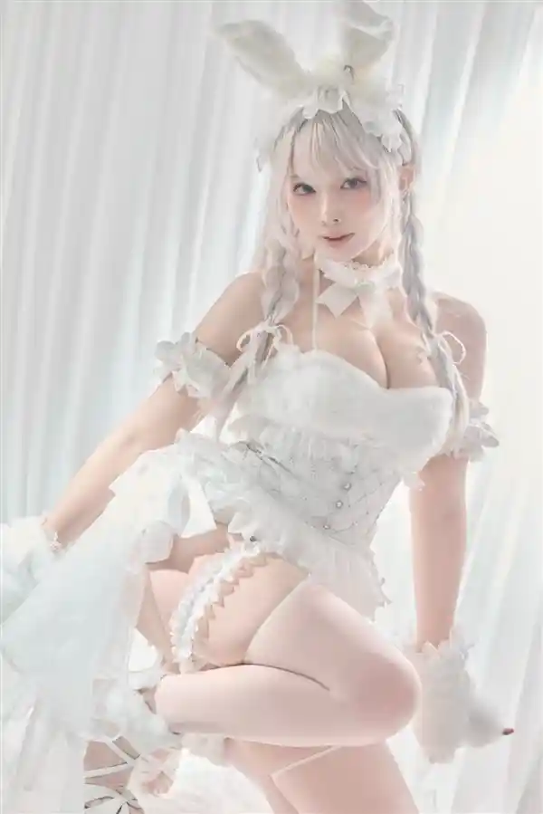 《绝区零》Cosplay火辣来袭！日本美女惊艳亮相，颜值身材堪比原作！