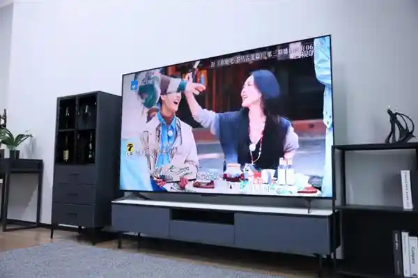 TCL C11K：Mini LED技术再进化，2025年顶尖画质手机震撼登场