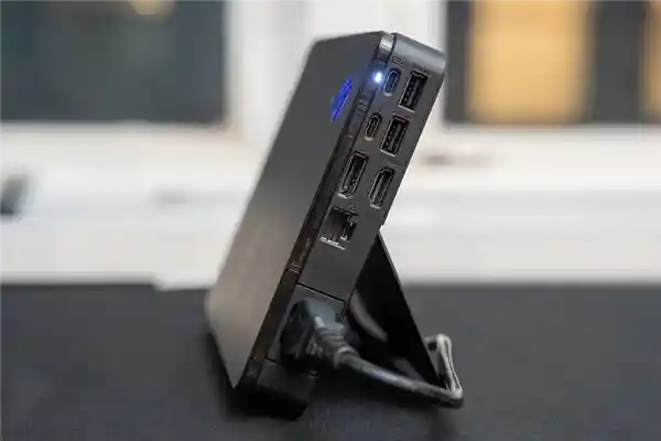 震撼登场！ROG XG Mobile 2025雷电5外置显卡坞搭载RTX 5090震撼发布