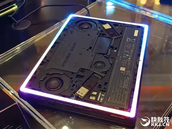 全新ROG游戏本搭载首发锐龙9 9955HX3D神U！独家RTX 5090扩展坞震撼登场