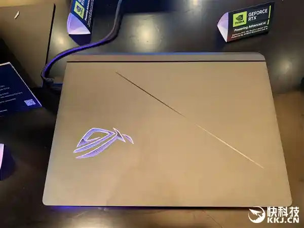 全新ROG游戏本搭载首发锐龙9 9955HX3D神U！独家RTX 5090扩展坞震撼登场