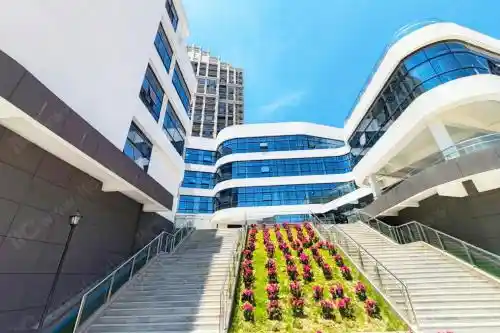 [itc保伦股份引领科技潮流，以LED显示屏与数字IP网络广播重塑平和县工人文化宫，共绘职工文化新蓝图]